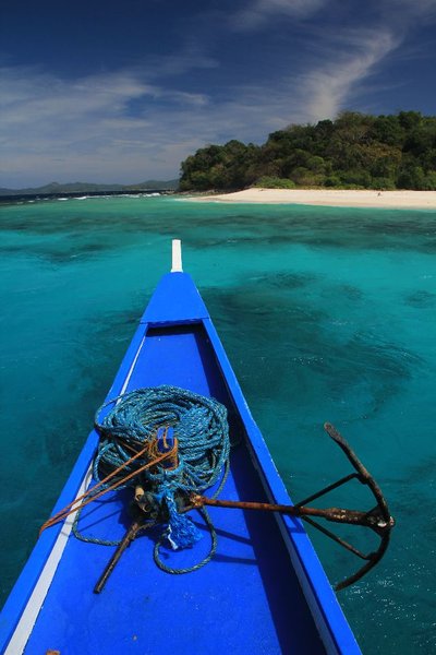 6689255-Yet-another-deserted-island-0