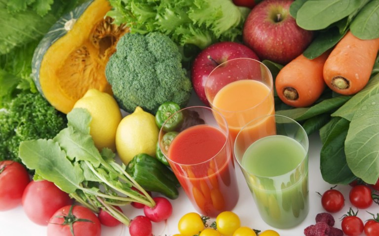 jw-0-350a-fresh-vegetable-juice_1920x1200_59996