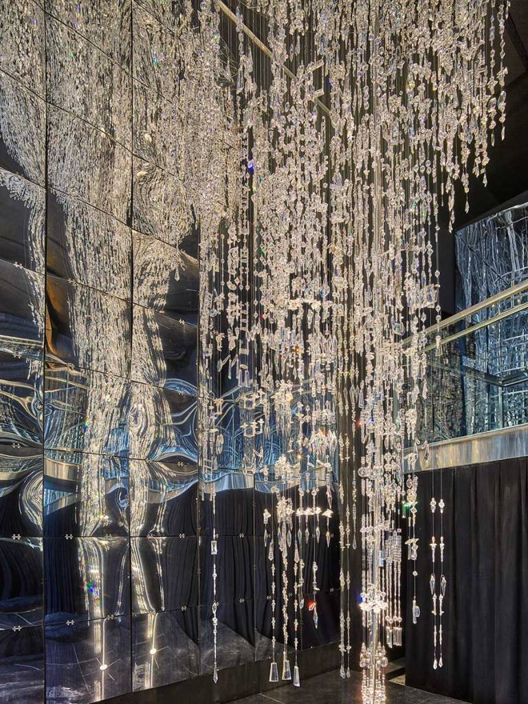 SWAROVSKI cHANDELIERS